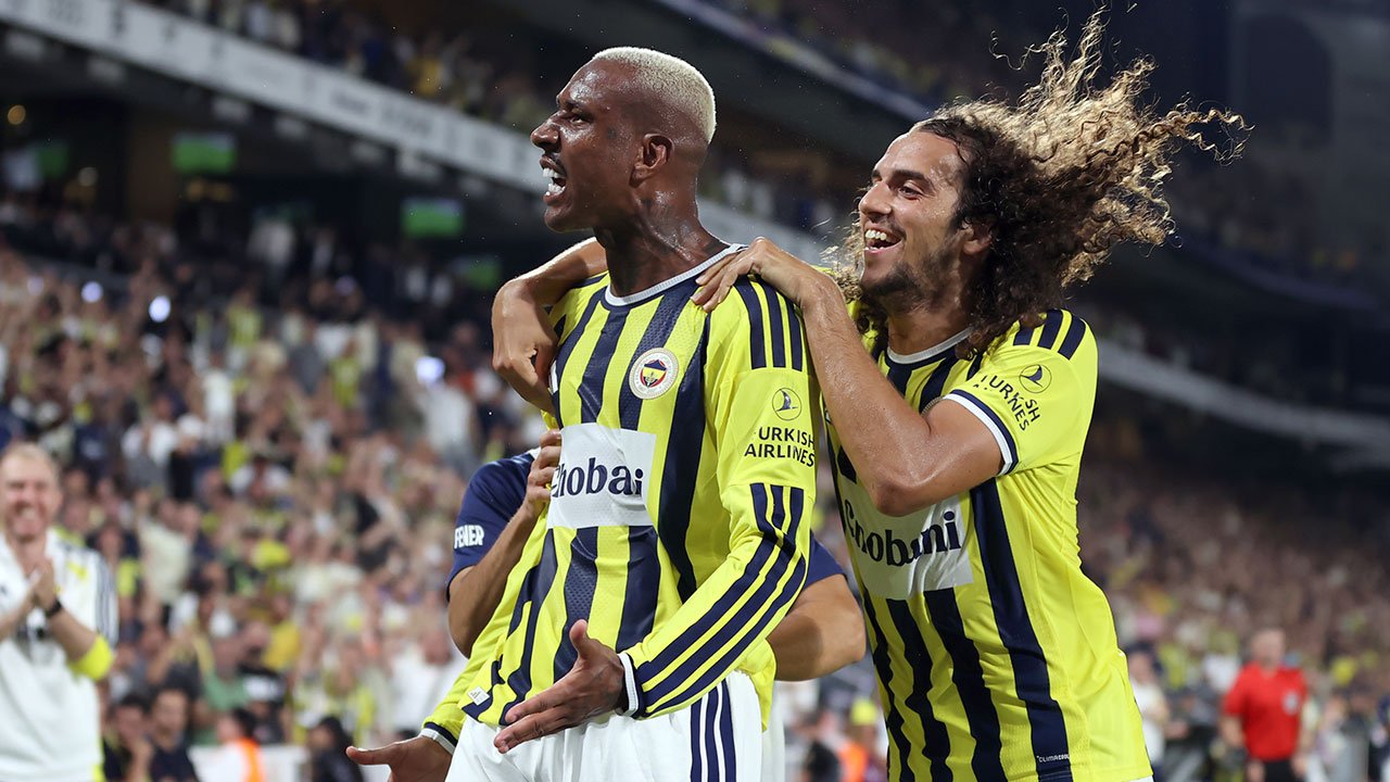 Fenerbahçe'nin Sturm Graz maçı 11'i açıklandı: Greenwood ve Kante kararı!