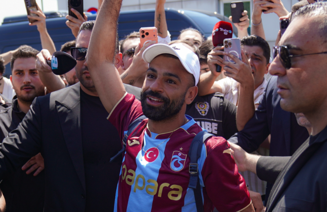 Mohamed Salah saat kaçta Trabzon'a gelecek? Trabzonspor Salah'ın Trabzon Havalimanı’nda olacağı saati duyurdu