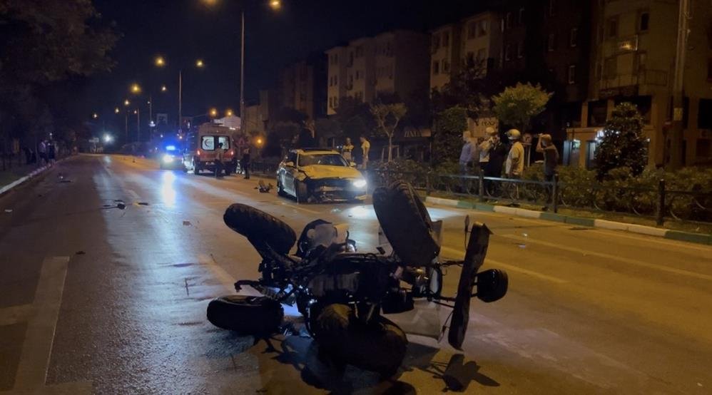 Otomobil 150 kilometre hızla çarptı! 100 metre savrulan ATV sürücüsünün feci sonu