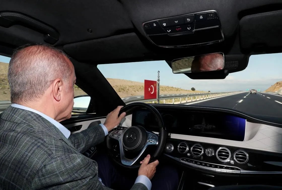 Ulaşıma çağ atlatan proje! 8,5 saatlik yol 3,5 saate düştü, 7 yılda çifte tasarruf sağlandı