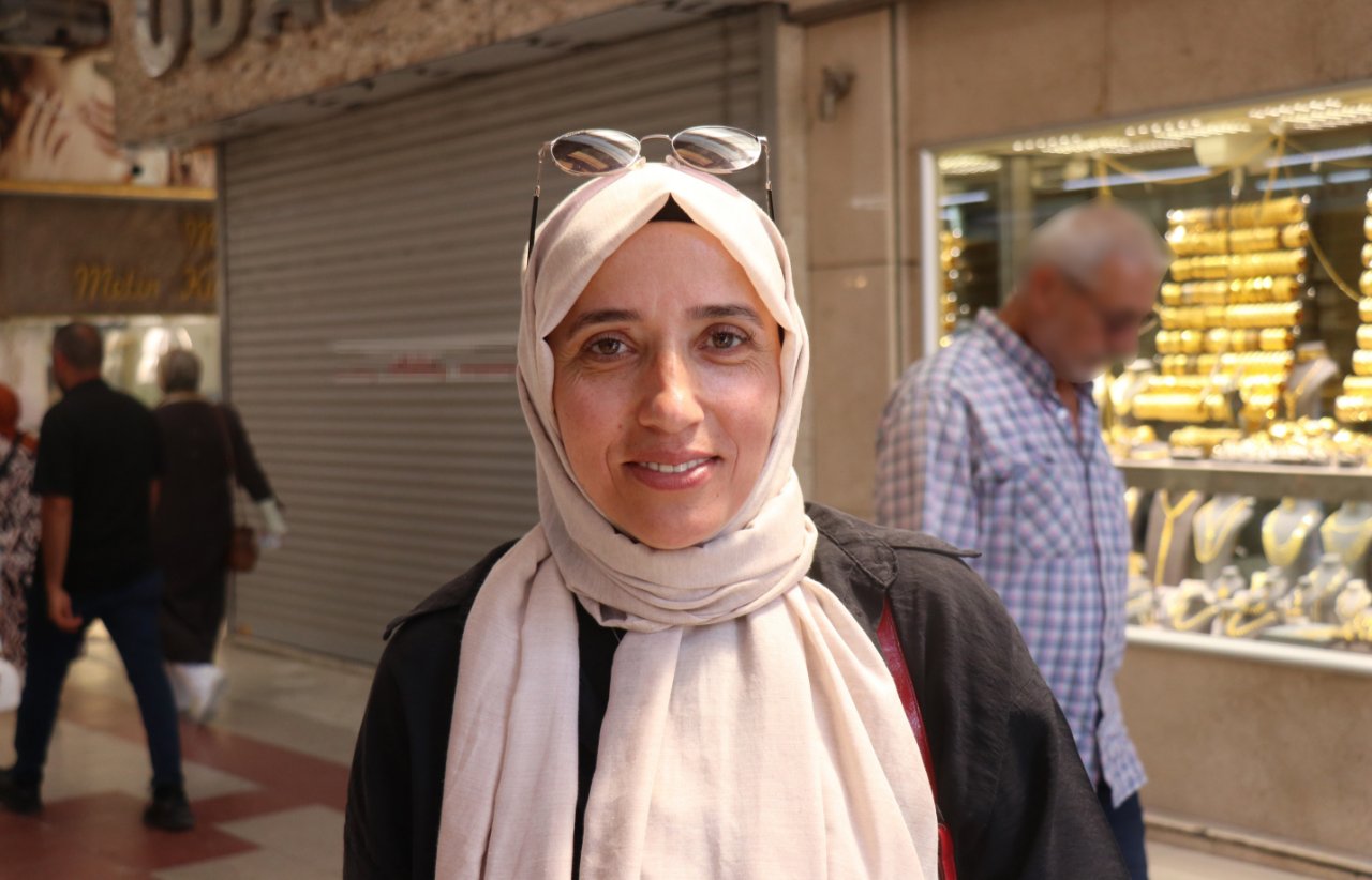 Yılların kuyumcusu kepenk kapattı! Altınını emanet eden soluğu emniyette aldı