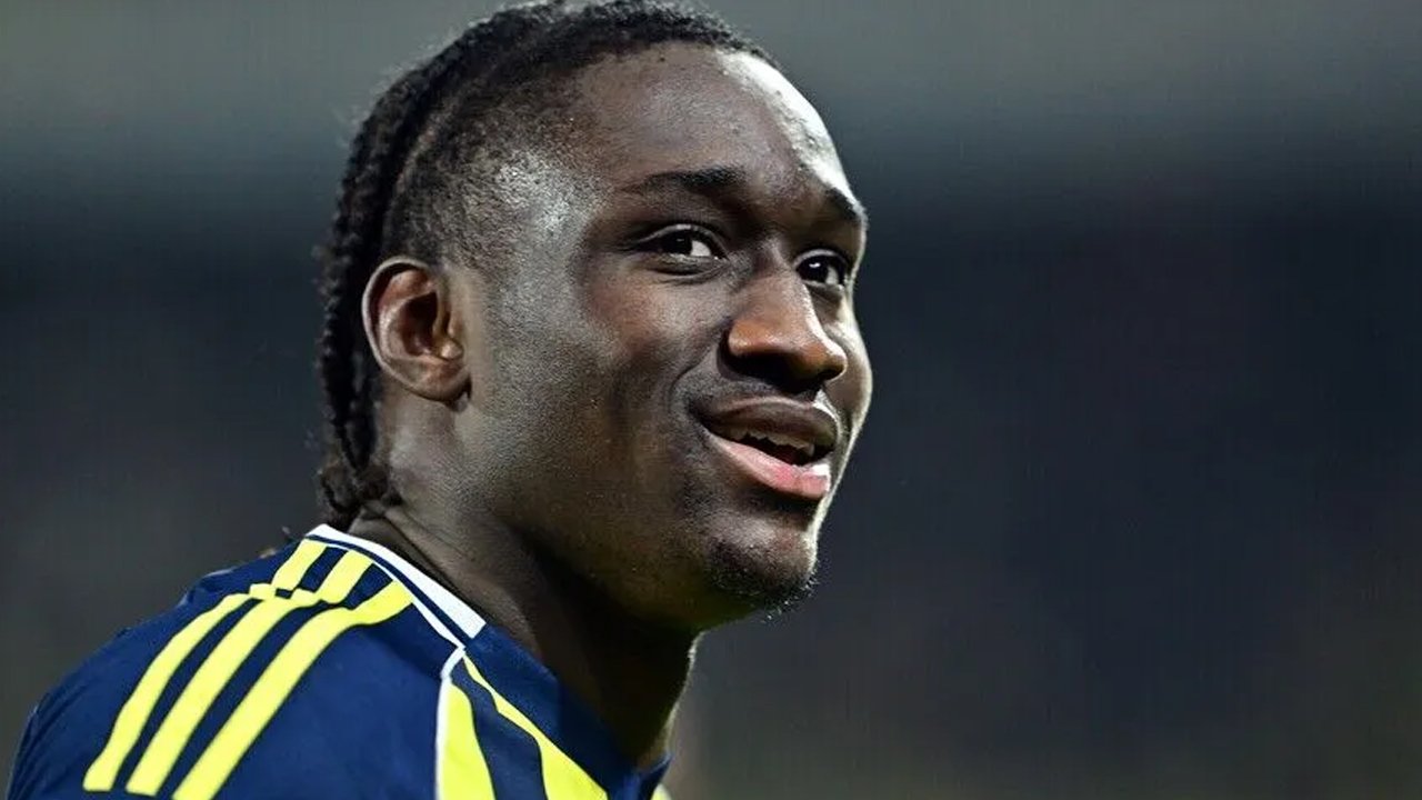 Almanlar duyurdu: Fenerbahçe'de Sidiki Cherif sürprizi