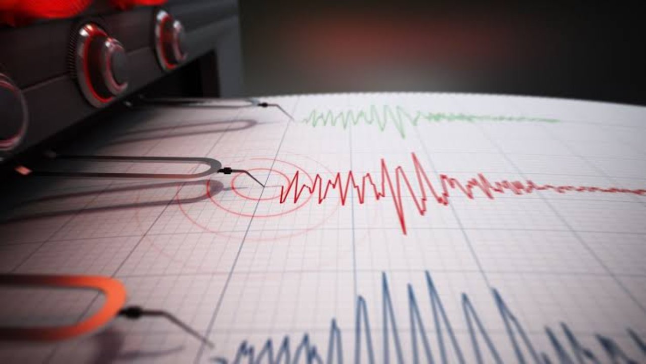 Az önce deprem mi oldu, nerede? AFAD 6 Ağustos son dakika depremler