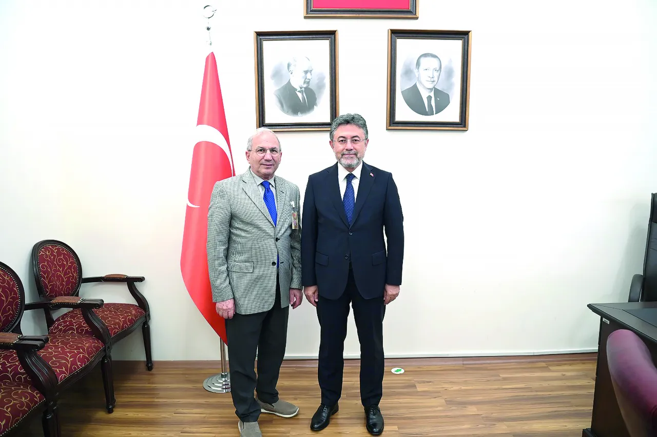 Hasat rekoru! Tarımda cumhuriyet tarihinin en yüksek üretimi bekleniyor