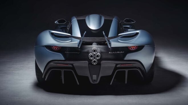 Hennessey Blackbird tanıtıldı! Manuel şanzıman, atmosferik V8, fiziksel anahtar ve tuşlar