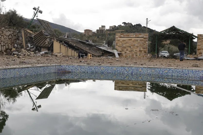 İsrail, ABD'lileri de hedef aldı! Onlarca ev bombalandı