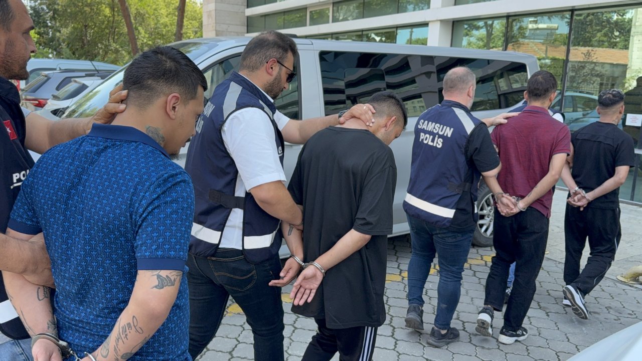 Rapçi Yüşa Keskin’e ‘tüfekli klip’ operasyonu! 4 kişi gözaltında