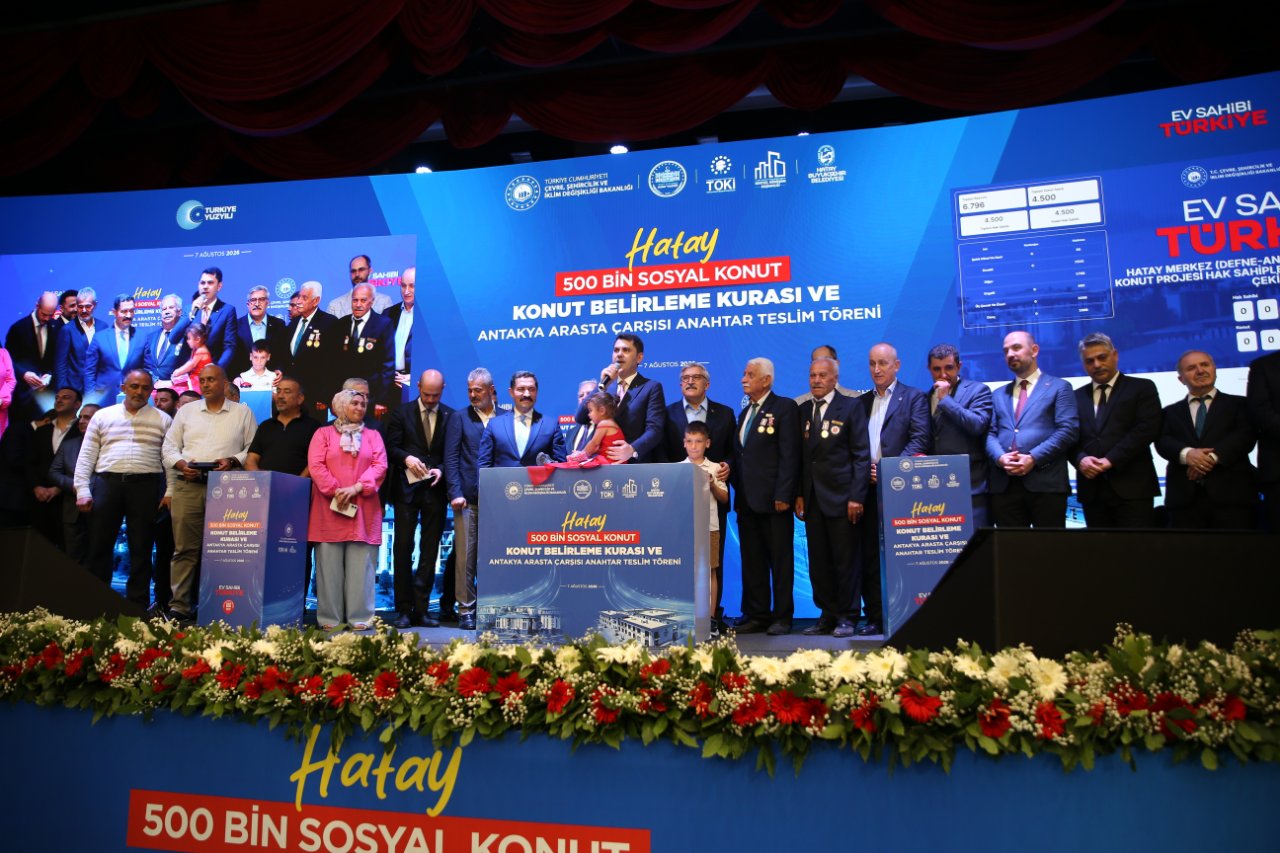 Bakan Kurum'dan dikkat çeken sözler: Bu işler ahbap çavuş ilişkisiyle yürümez