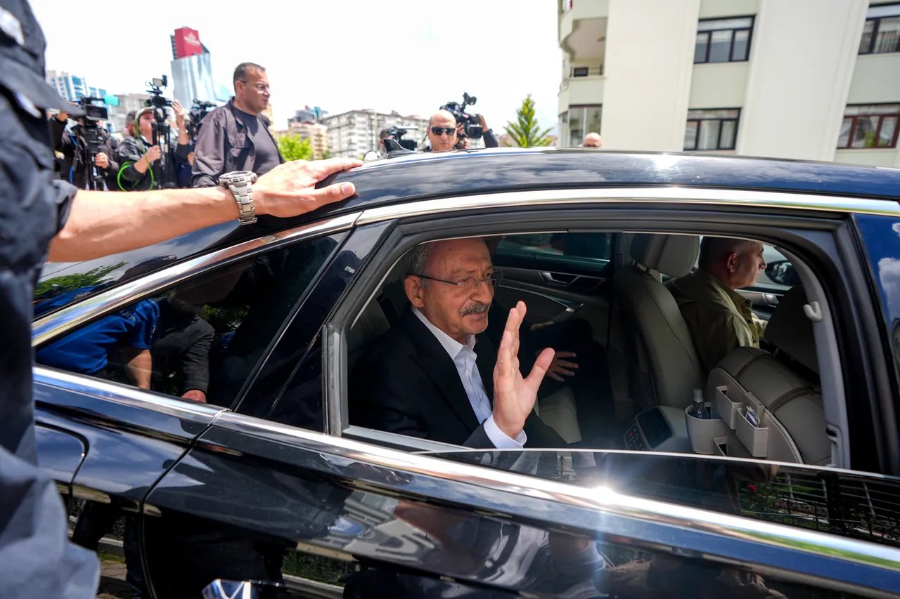 Arınma Komisyonu ağırdan alıyor! Başkanlar için ihraç kararı çıkmadı