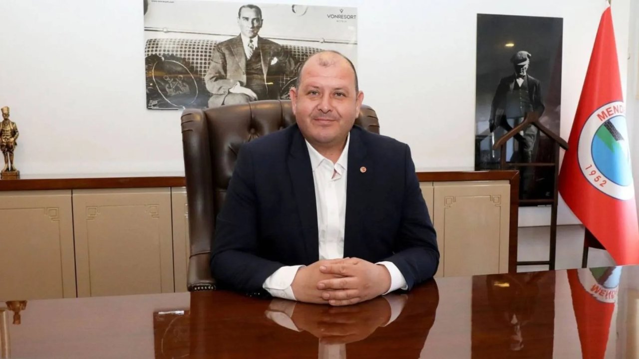 Başkan skandal mesajları kabul etti! CHP, Menderes'te İlkay Çiçek'in ihracını istedi