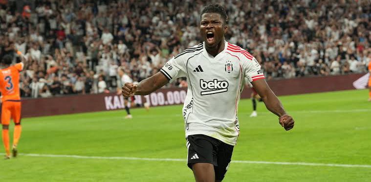 El Bilal Toure, Beşiktaş'ta beklentileri karşılayamadı.