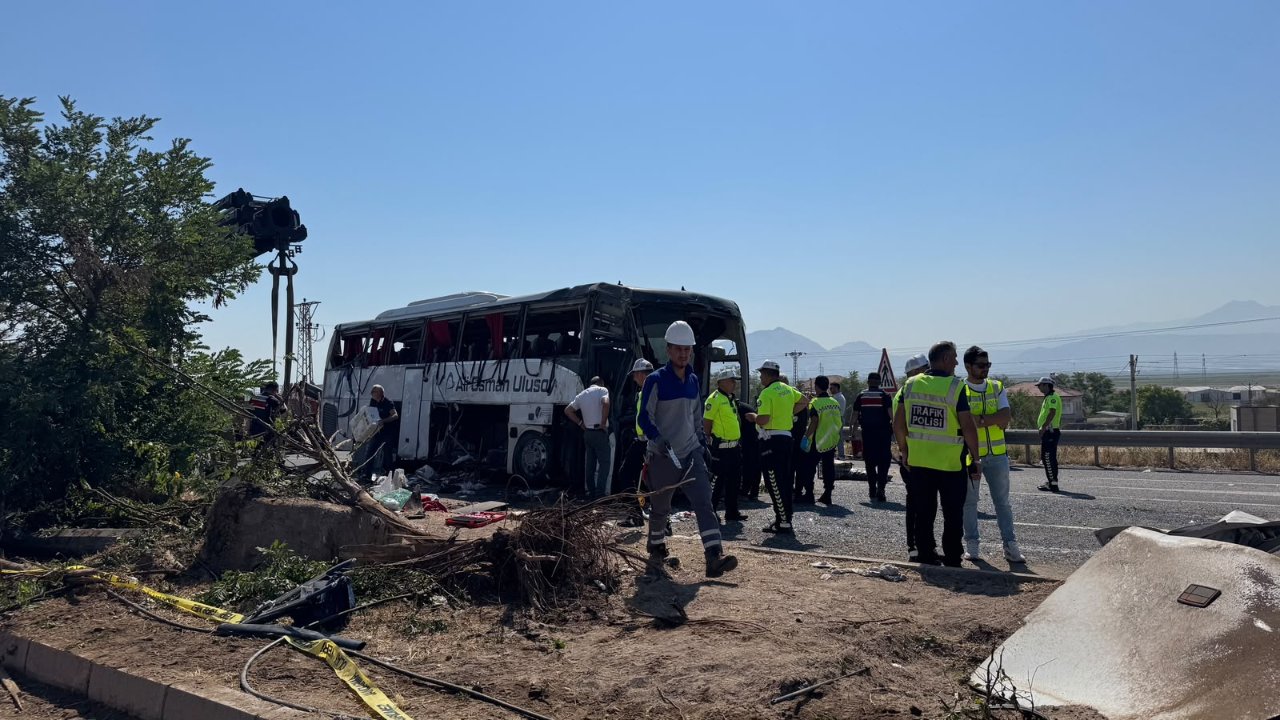 Kayseri’deki otobüs faciasından skandal çıktı! Bir değil, iki değil…Defalarca söylemiş: 36 yıllık eşini kaybeden adam anlattı