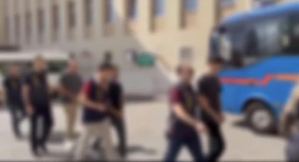 Rojin Kabaiş, Hiranur Nilgün Aygar ve Kıvanç Uman'ın ailelerini hedef almışlardı! Tutuklandılar