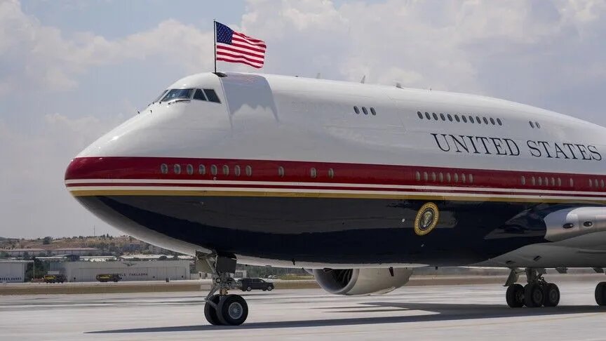 Trumpın uçak bilmecesi çözüldü! Pentagon harekete geçti, kritik isim görevden alındı
