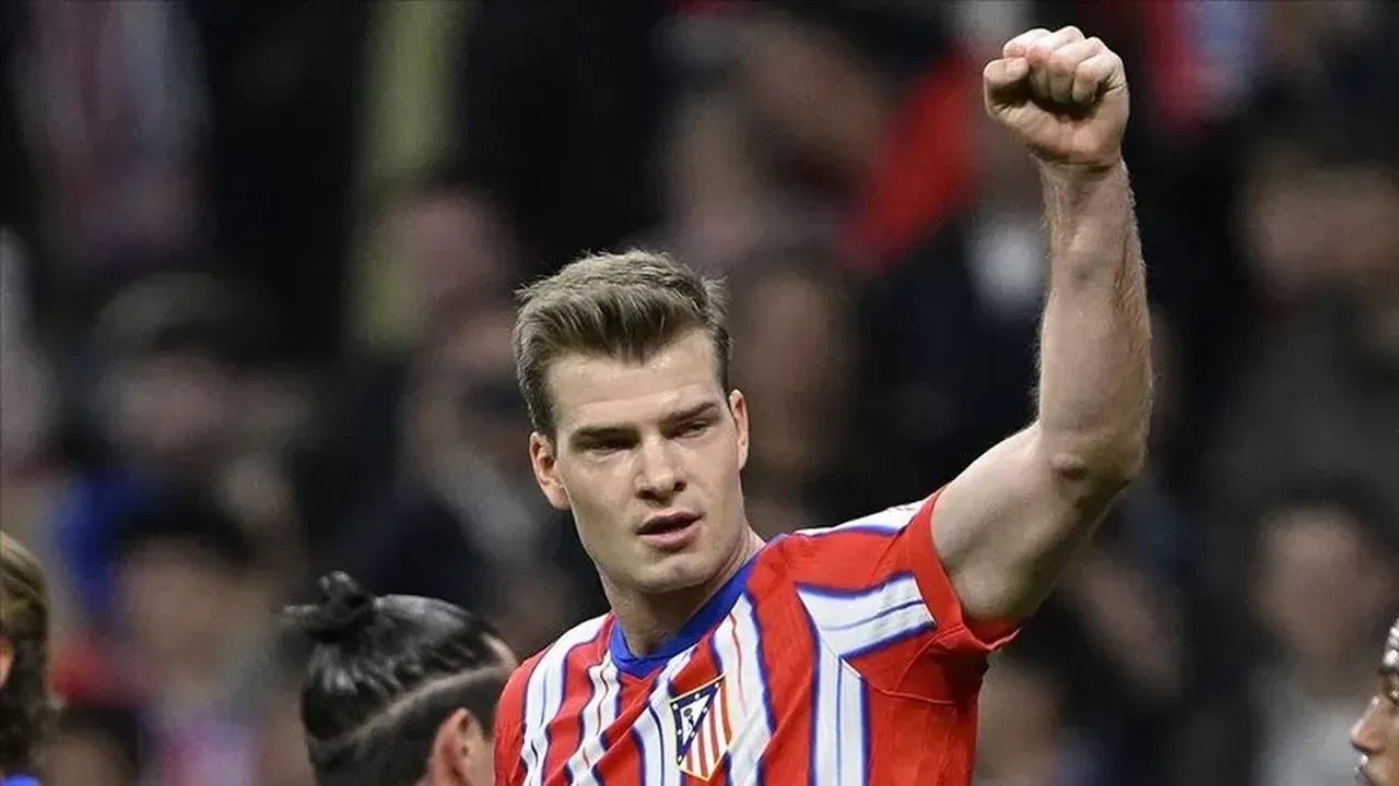 Vlahovic savaşı! Golcü transferinde Beşiktaş'ın karşısına İspanyol devi çıktı