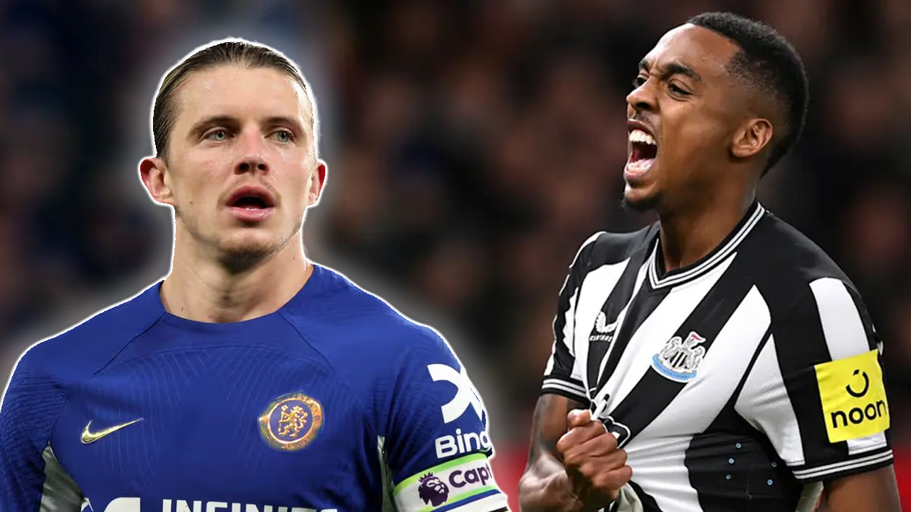 Newcastle United forması giyen Joe Willock ve Tottenham'da oynayan Conor Gallagher