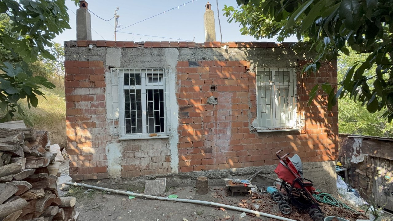 Evin açık kalan ışıkları korkunç cinayeti ortaya çıkardı! Çorba içerken gözüne kestirmiş