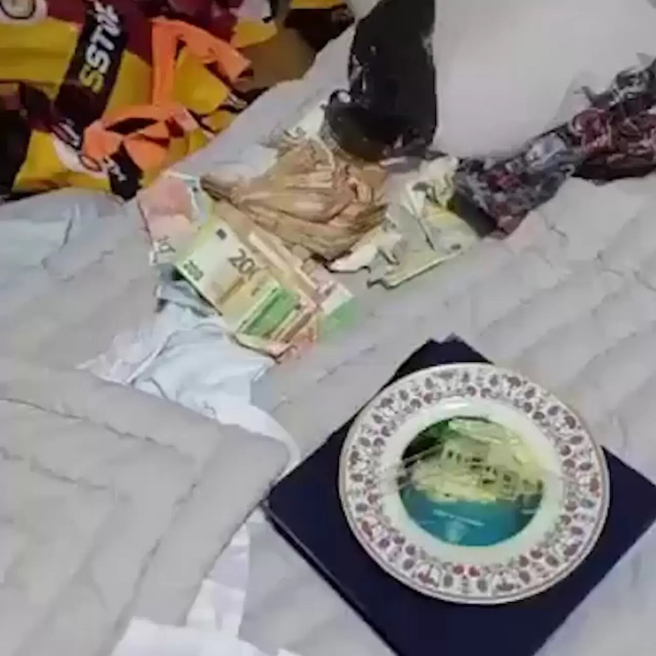 UltrAslan lideri Sebahattin Şirin'in evinden cephanelik çıktı! Tabanca, mermi, çelik...