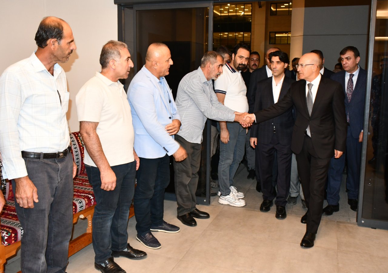Bakan Mehmet Şimşekin acı günü! Yeğeninin taziyesine katıldı