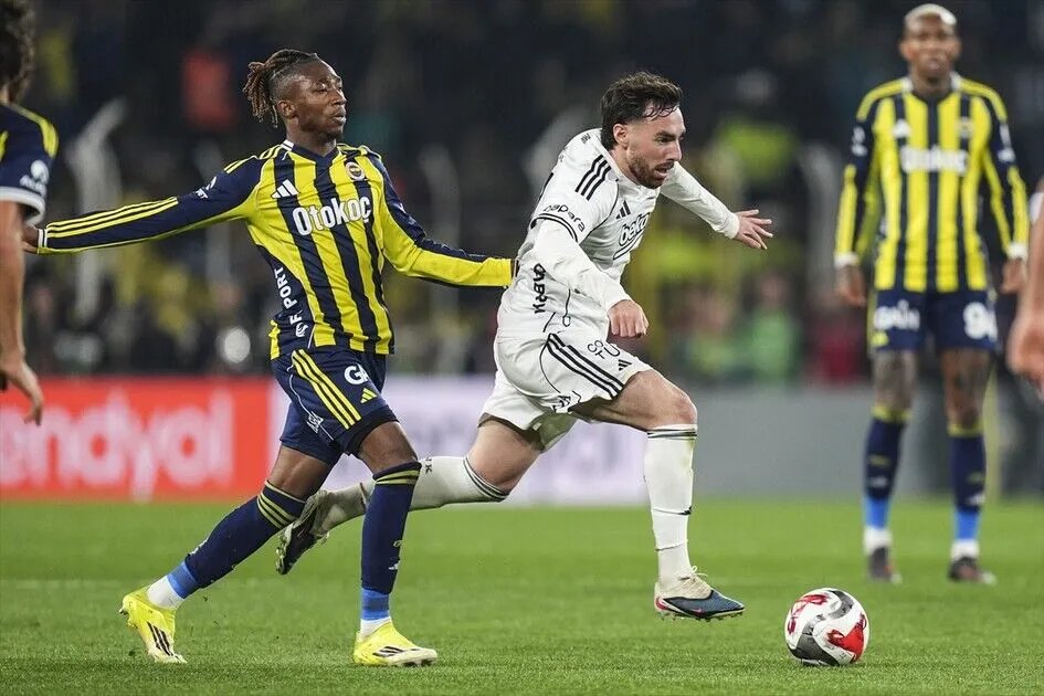 Fenerbahçe, Kadıköy'deki son maçta Beşiktaş'ı 1-0 yendi.