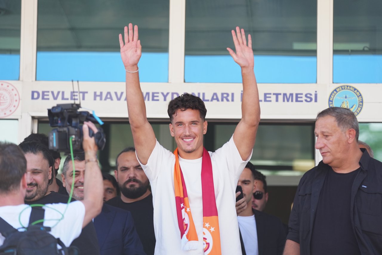 Deniz Gül