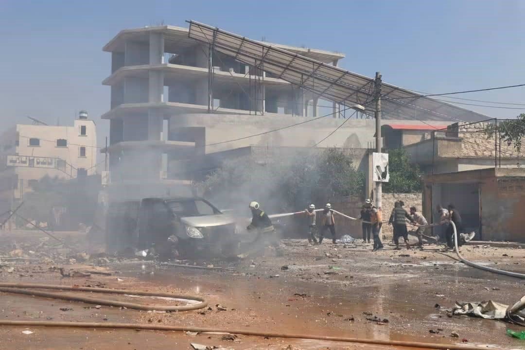 Suriyede mühimmat yüklü araç infilak etti! Ölü ve yaralılar var