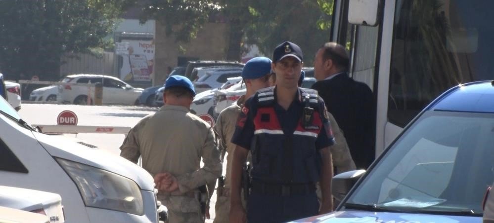 Belediye başkanının mesajlaştığı kadın, avukat çıktı! Suç örgütü yanına avukat yerleştirmiş