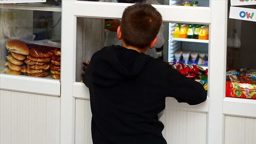 Çay, su, tost, hamburger, sandviç... İşte okul kantinlerinde güncel fiyat listesi