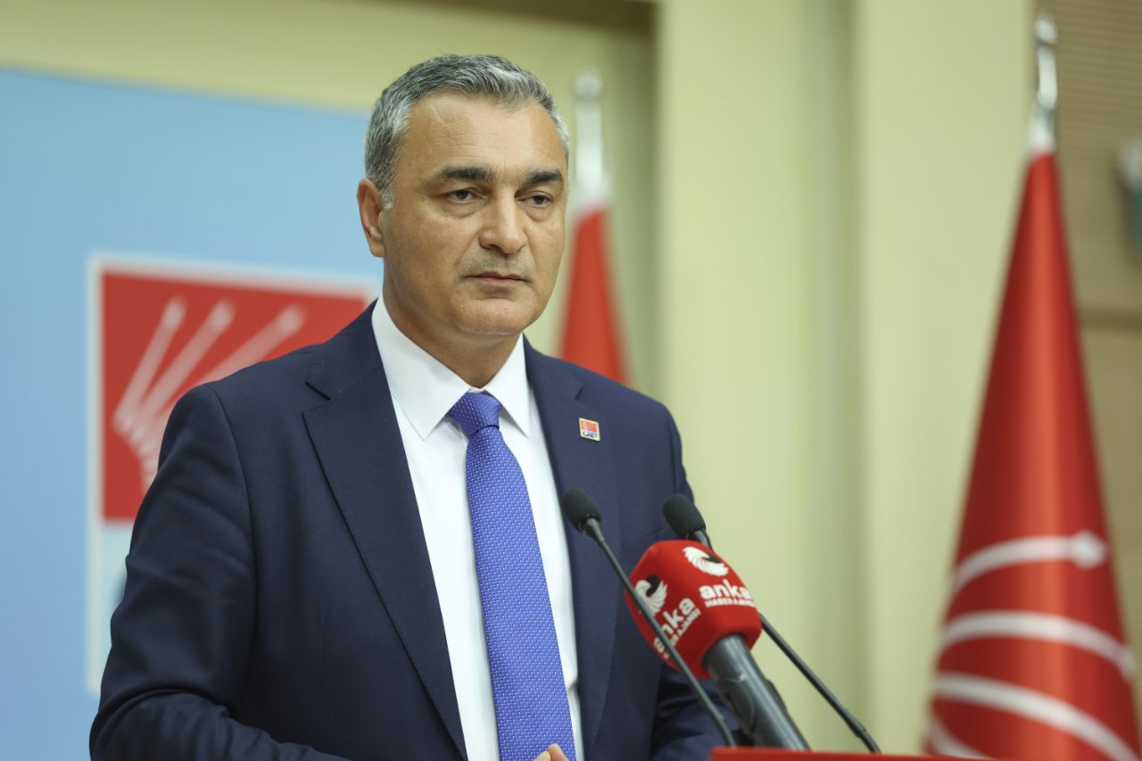 CHPden Mansur Yavaşa 9 Eylül sitemi: Etkinliğe katılmasını beklerdik