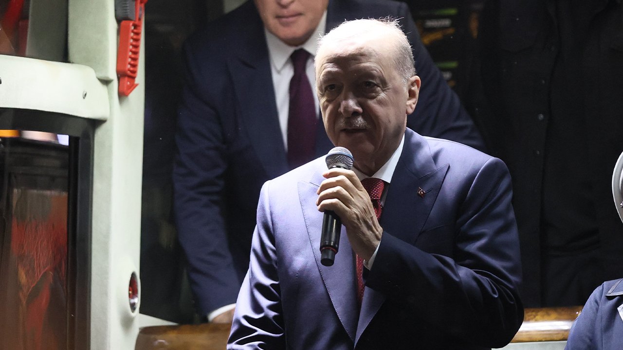 SEÇİMLERİ BAŞARIYLA GEÇECEĞİZ