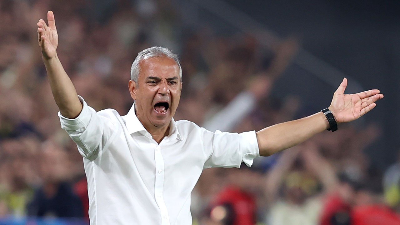 İsmail Kartal'a su şişesi atan şahıs tespit edildi