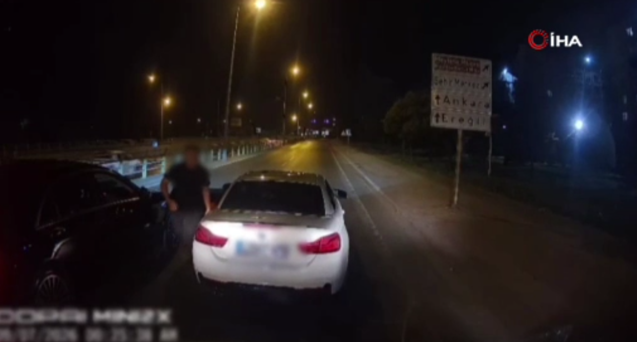 Konya’da trafikte takip edip aracın önünü kestiler: Araçtan Glock çıktı, 360 bin TL ceza kesildi