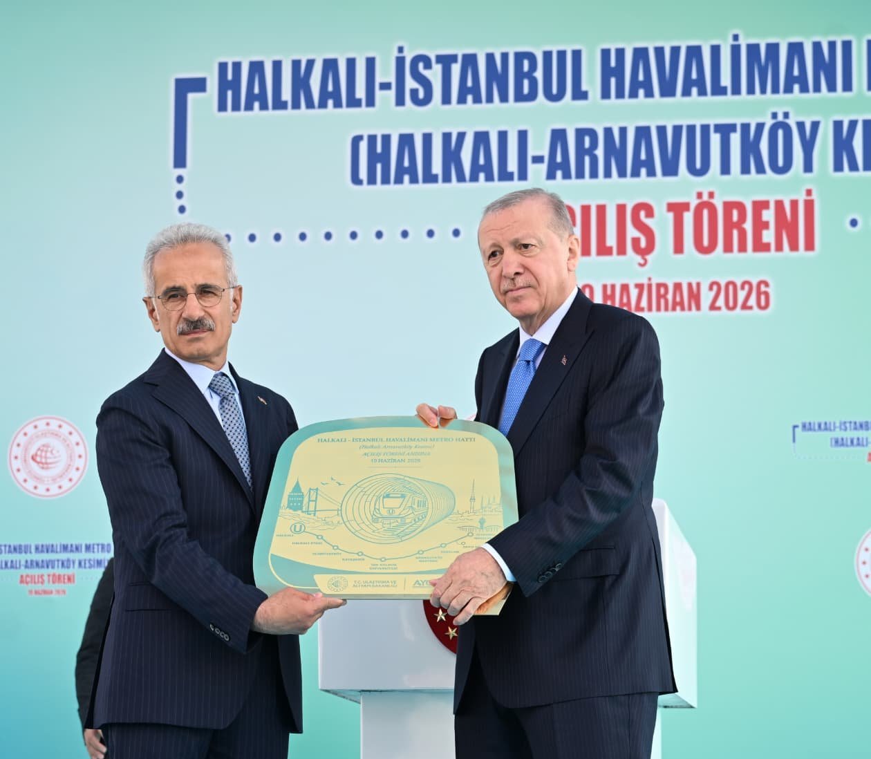 Rekorlar peş peşe geldi… Türkiye’nin en hızlı metrosunda yeni zirve