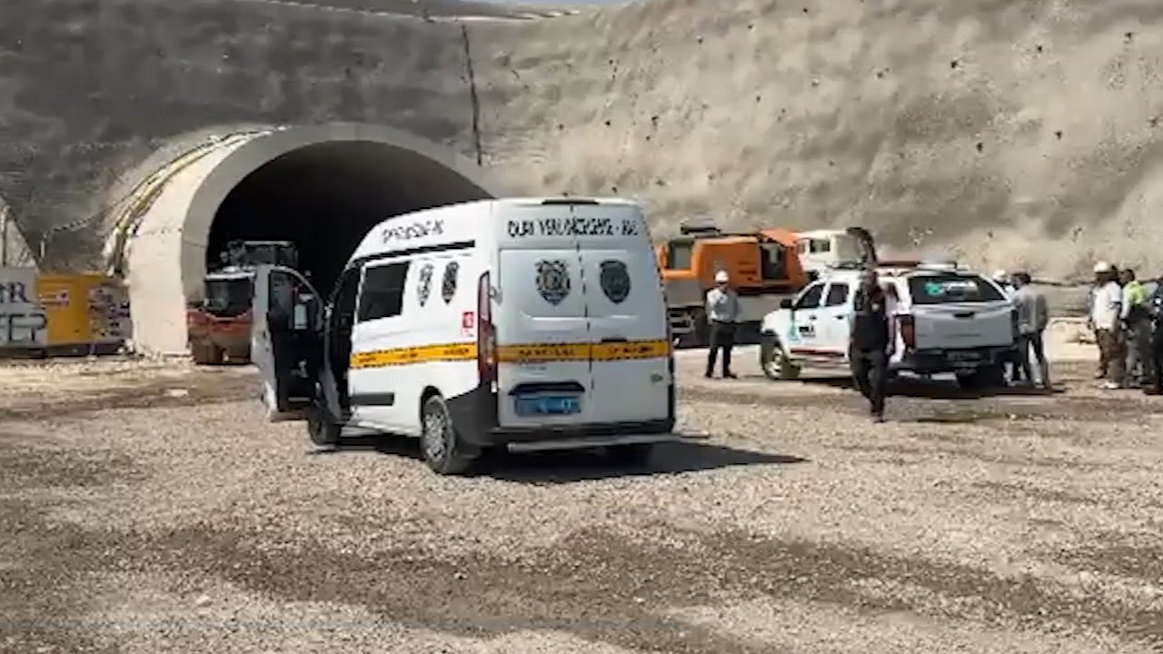 Tünel inşaatında feci kaza: 1 ölü, 5 yaralı var