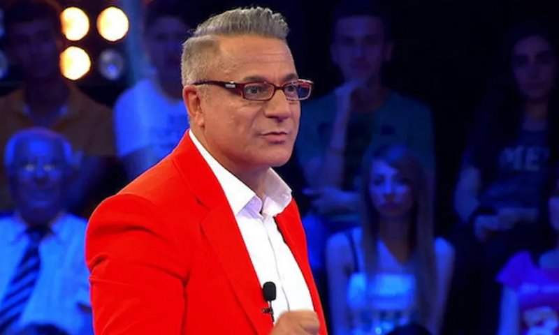 Ünlü şovmen Mehmet Ali Erbil’den korkutan haber! Kalp krizi geçirdi