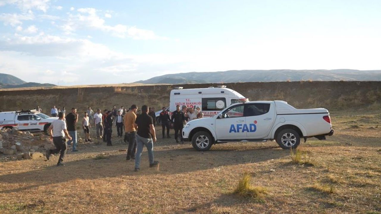 2 aile aynı acı kahroldu! Küçücük çocuklar canlarından oldu