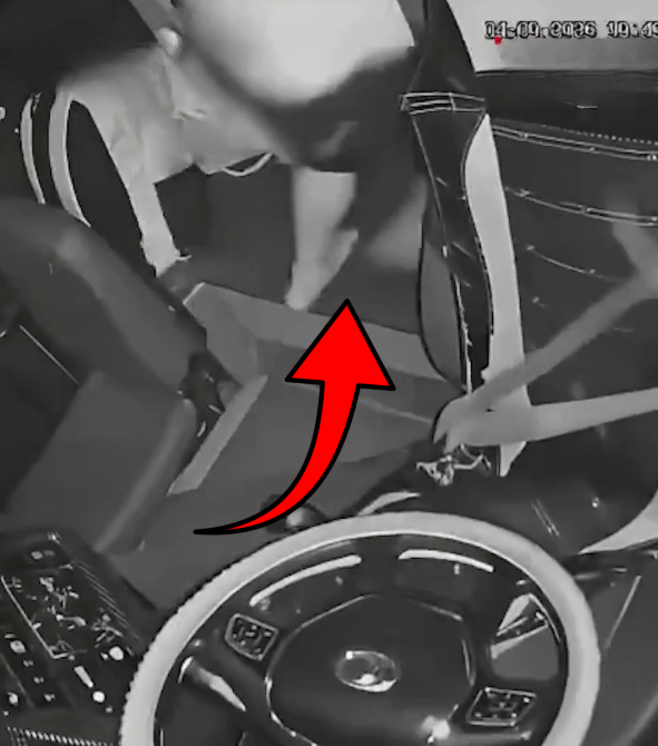 Freni tutmayan otobüste korku dolu anlar! Sürücü direksiyonu bırakıp kaçtı