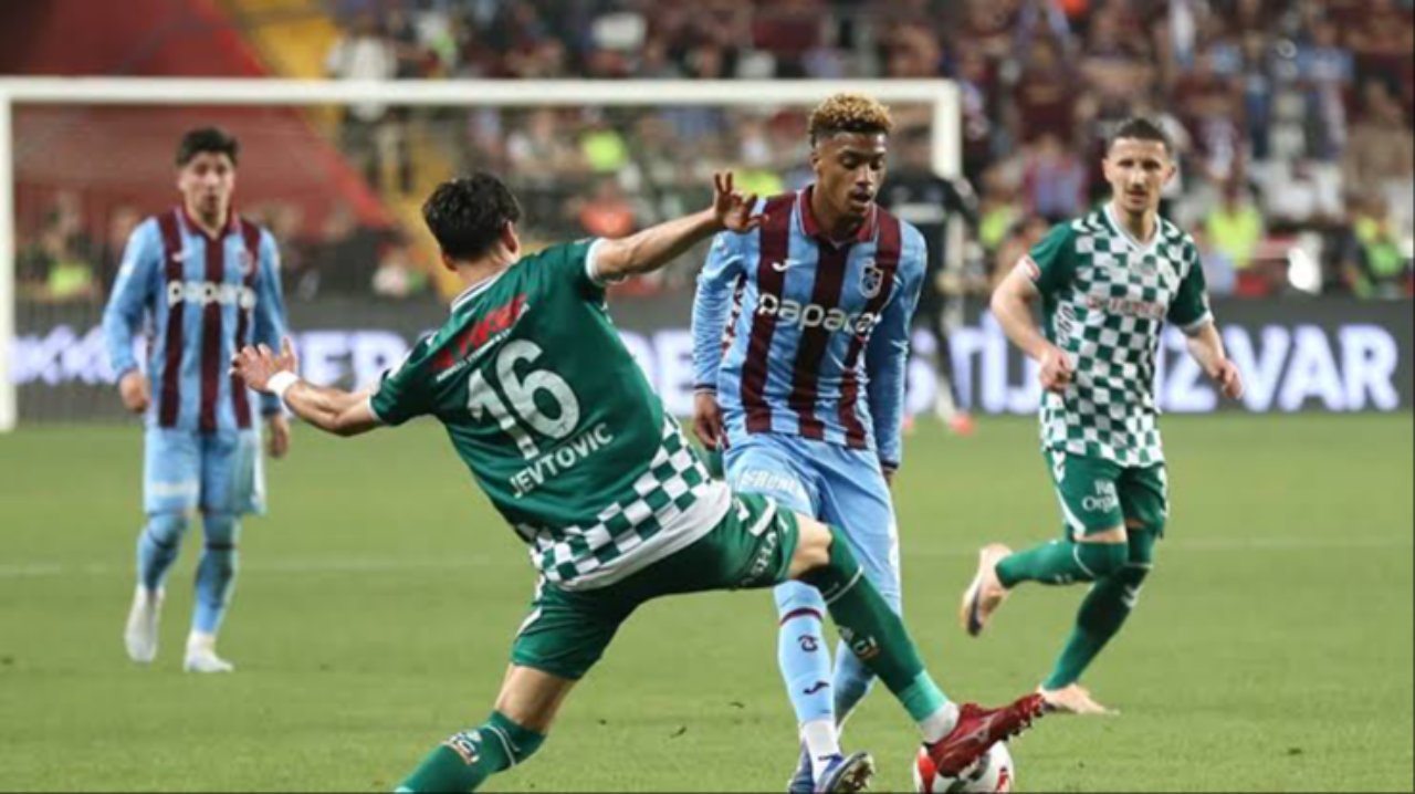 Konyaspor Trabzonspor maç kadrosu muhtemel 11! Kimler sakat, kimler cezalı?