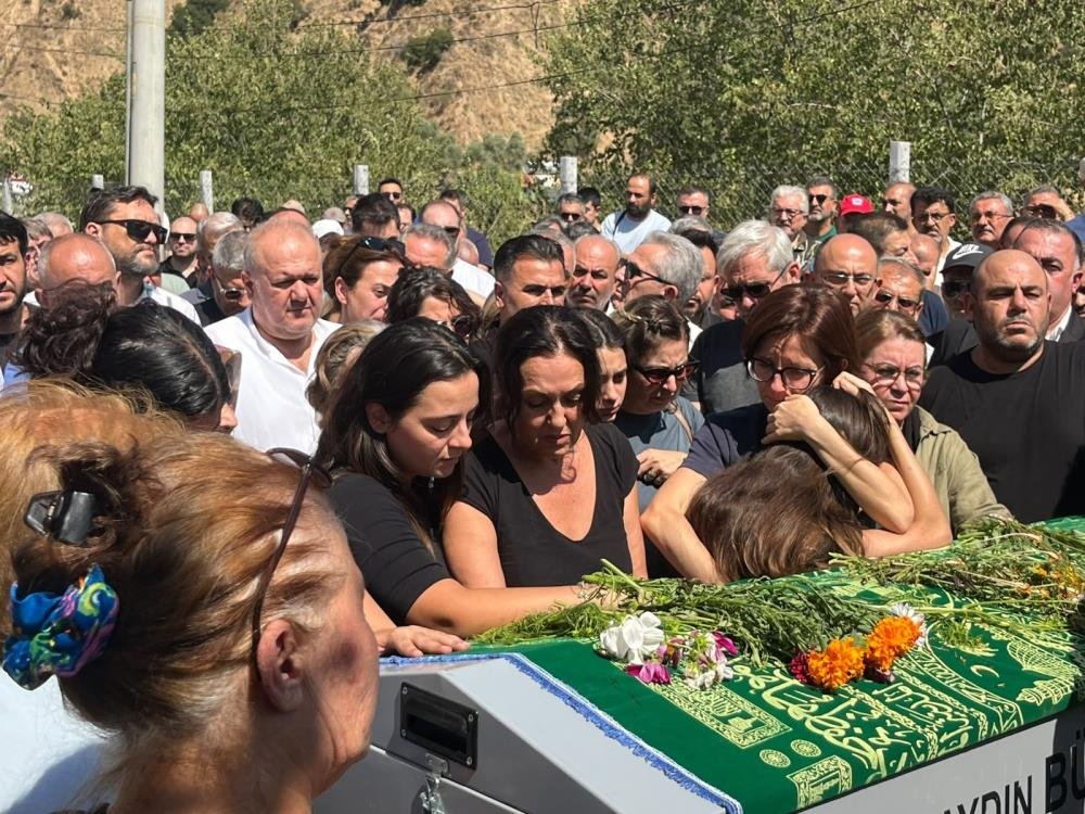 Direksiyon başında kalp krizi geçirmişti... Ali Çankır gözyaşları ile defnedildi