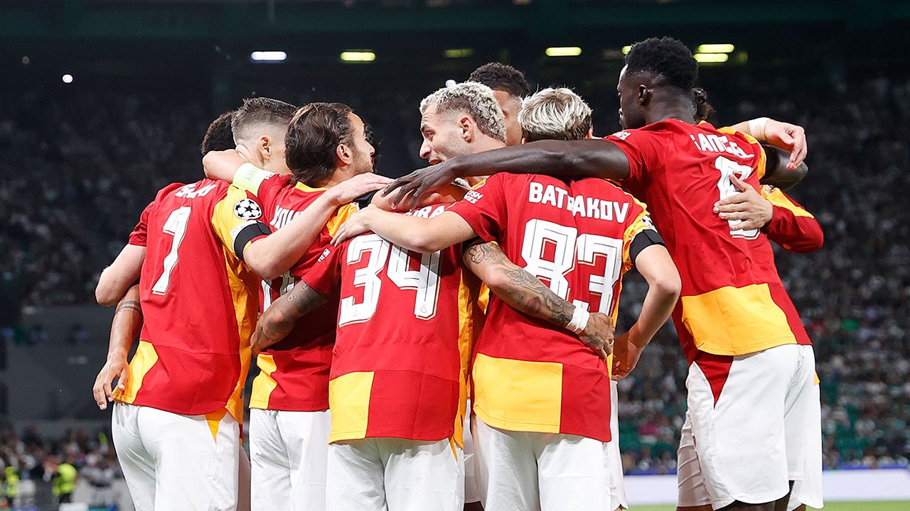Galatasaray'ın Kocaelispor maçı 11'i belli oldu: Buruk'tan Leao ve Deniz Gül kararı