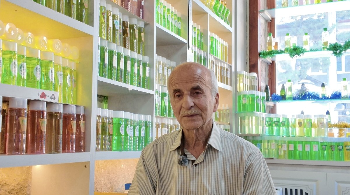Onun formülü kimsede yok! 36 yıldır ürettiği kolonyayı bir kere alan ikinciyi sipariş veriyor
