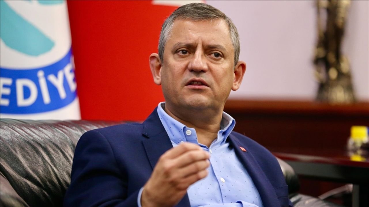 Yeni Parti Genel Başkanı Özgür Özel