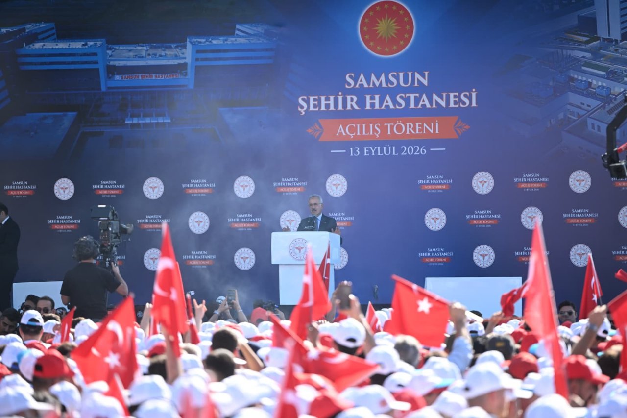 Samsuna hızlı tren müjdesi! Bakan Uraloğlu: Kırıkkaleden yola çıkardık