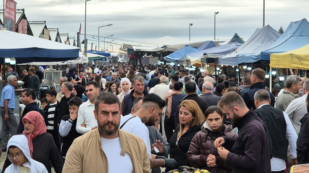NÜFUSUNU 235'E KATLADI