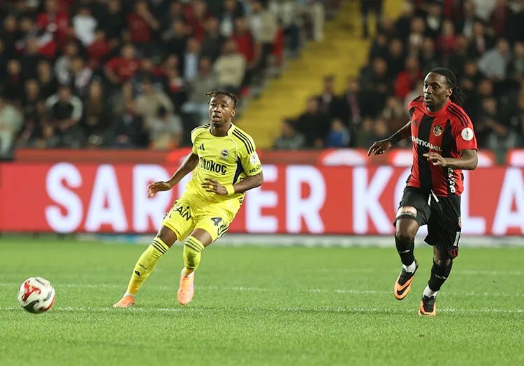 Gaziantep FK-Fenerbahçe maçı hangi kanalda, canlı yayın nerede izlenir, saat kaçta?