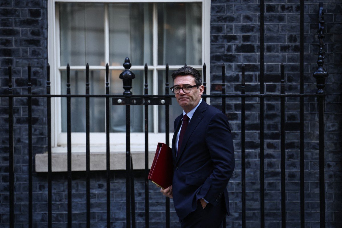 İngiltere Başbakanı Andy Burnhamın acı günü: Babası hayatını kaybetti