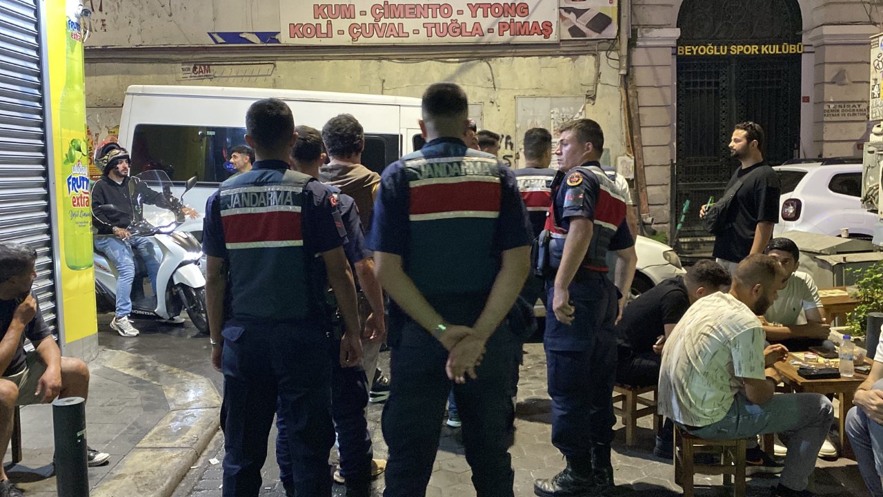 Uyuşturucu, fuhuş, ahlaksızlık... Derin LGBT temizliği