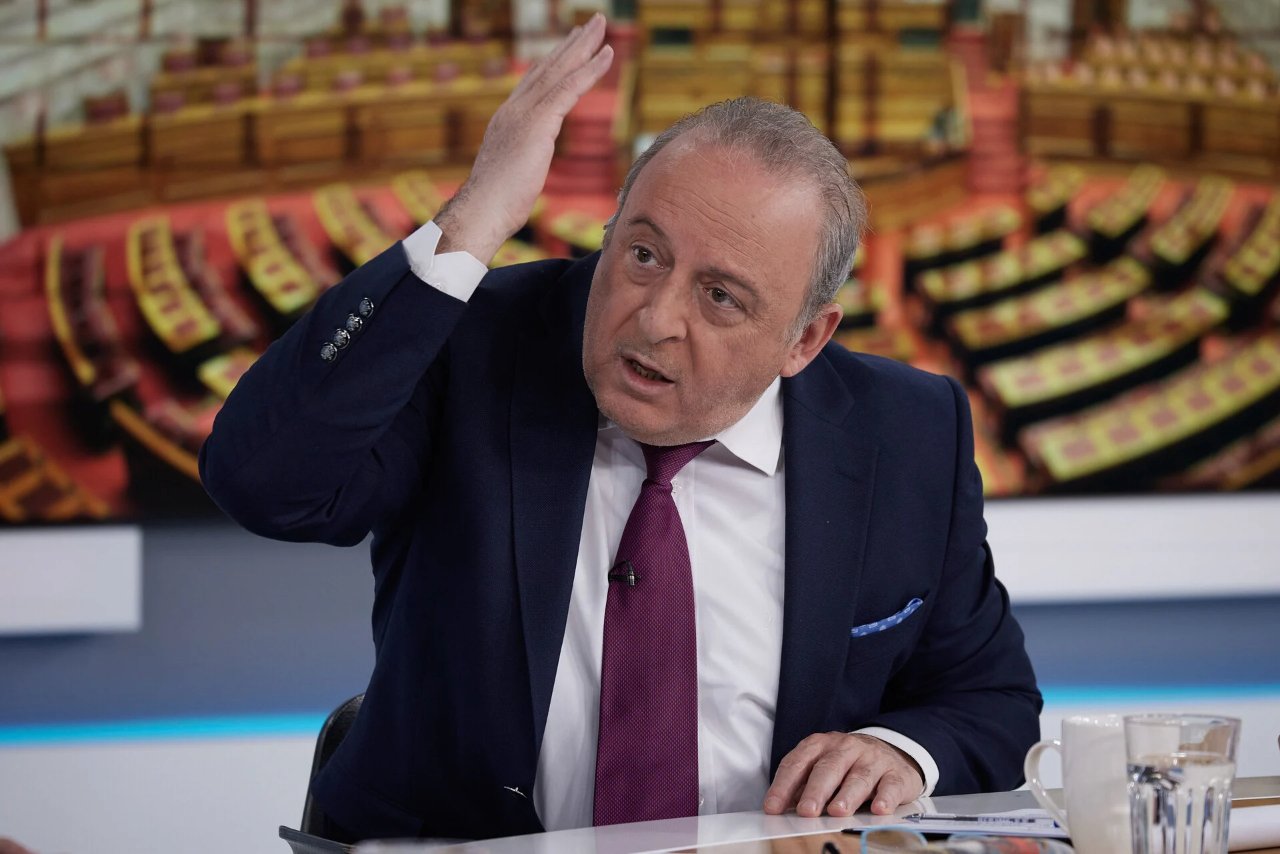 Yunan gazeteci ve sunucu Dimitris Kampourakis