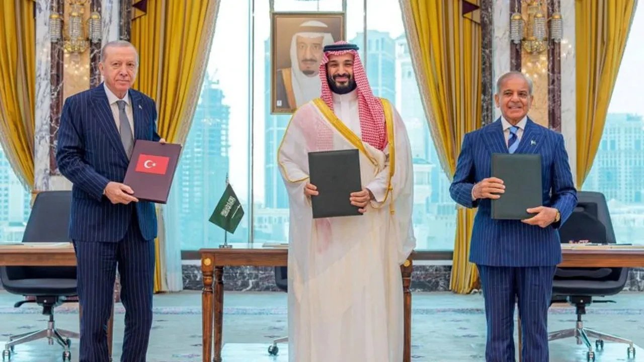 Alman basını Türkiyeyi konuşuyor! Riyadın Ankara hesabı gündem oldu