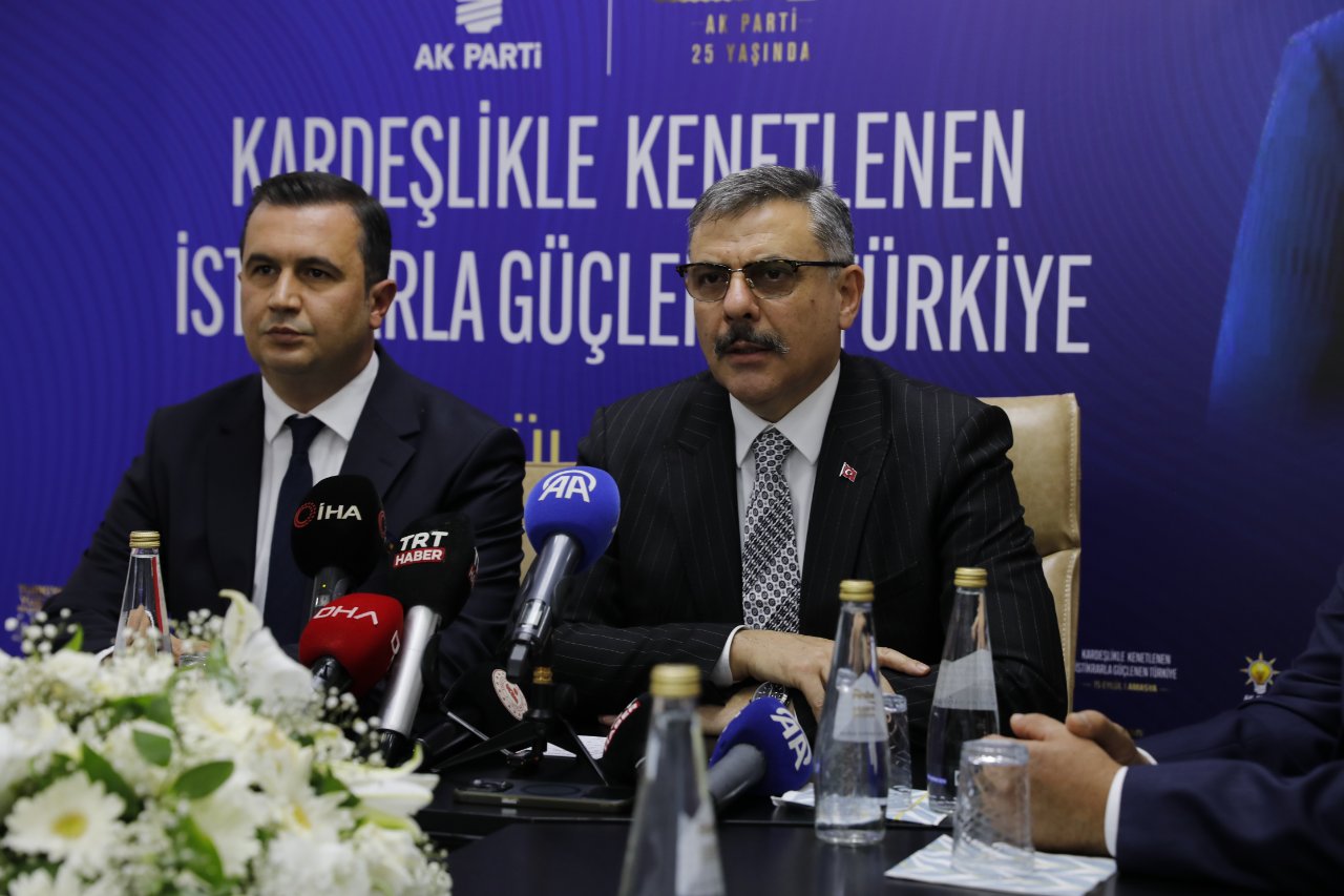 Bir günde 2 bin 477 gözaltı! Okulların açıldığı ilk gün suç örgütlerine sert kıskaç, Bakan Çiftçi açıkladı